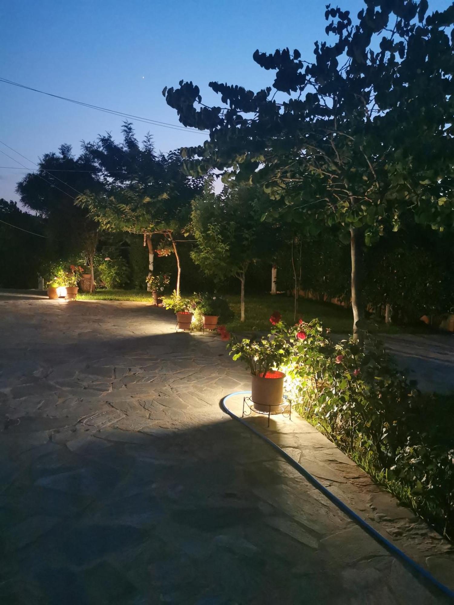 Kardiakafti Village Gastuni Eksteriør billede