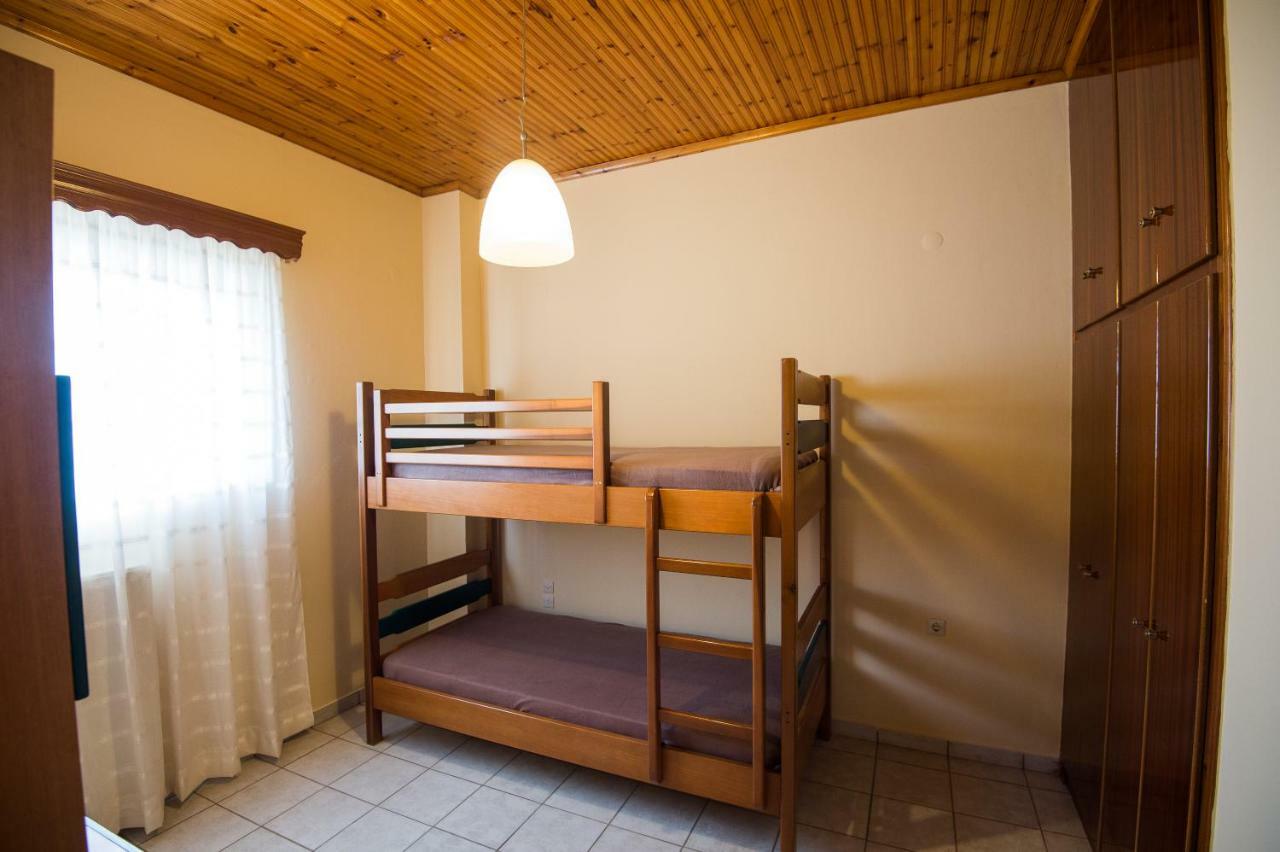 Kardiakafti Village Gastuni Eksteriør billede